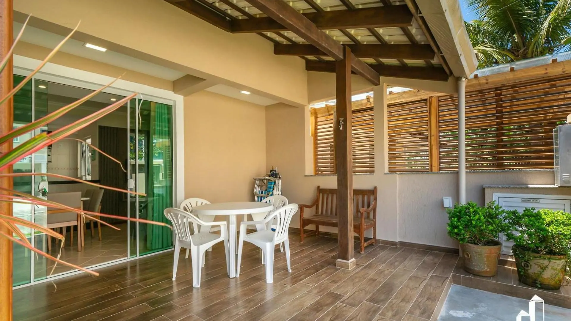 Residencial Maresias - Apartamento 101 Terreo Bombinhas